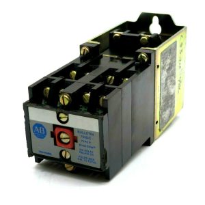 NEW ALLEN BRADLEY 700DC-P800Z24 RELAY TYPE P 700DCP800Z24