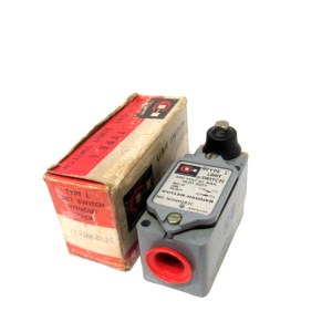 NEW CUTLER HAMMER 10316H282C LIMIT SWITCH