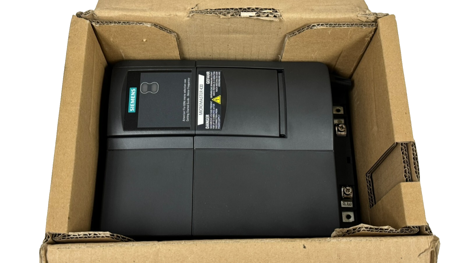 NEW SIEMENS 6SE6430-2UD27-5CA0 MICROMASTER 430 10HP 380-480V - Image 3