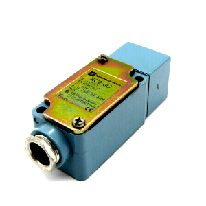 NEW TELEMECANIQUE XC2-JC LIMIT BODY SWITCH XC2JC