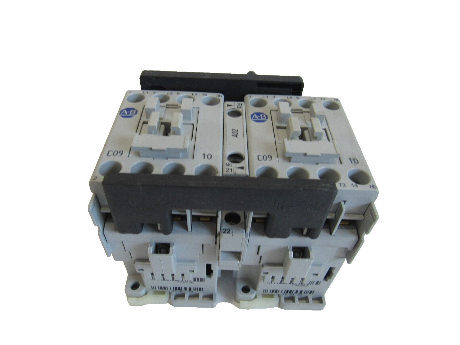 ALLEN BRADLEY 104-C09D22 REVERSING CONTACTOR SERIES B 100-C09D22 NEW, SURPLUS - Image 5