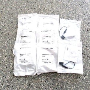 LOT OF 8 NEW ALLEN BRADLEY 42JS-E2EZB1-F4 PHOTOELECTRIC SENSOR SER.A 42JSE2EZB1F