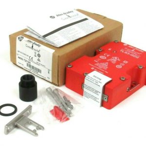 NEW ALLEN BRADLEY 440G-T27181 TLS3-GD2 GUARDMASTER LOCKING SWITCH 440GT27181
