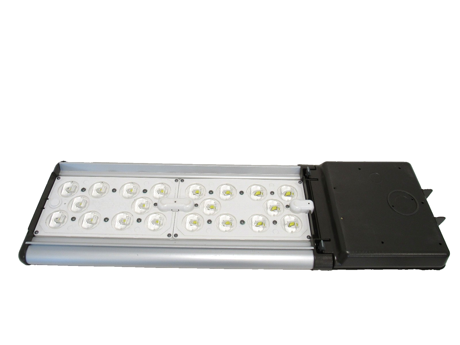 NEW CREE STR-LWY-2ME-HT-2-F-UL-EZ-A-57K STREET LIGHT 274W 1220-277V - Image 3