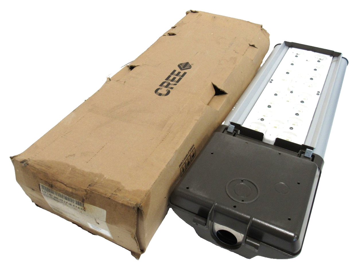 NEW CREE STR-LWY-2ME-HT-2-F-UL-EZ-A-57K STREET LIGHT 274W 1220-277V