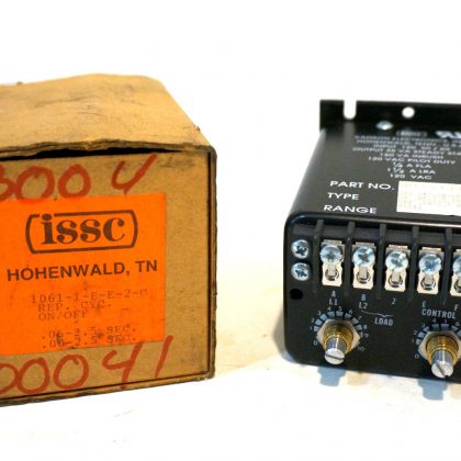 NEW ISSC 1061-1-E-E-2-C TIME DELAY RELAY 10611EE2C
