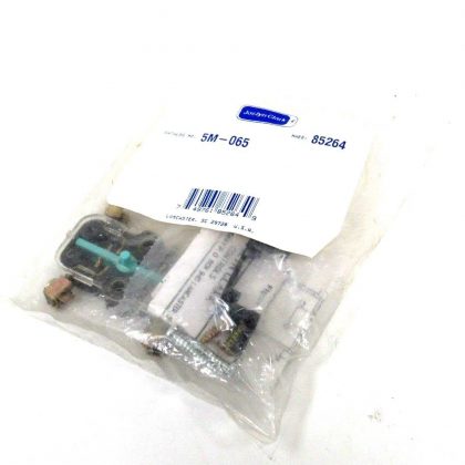 NEW JOSLYN CLARK 5M-065 AUXILIARY CONTACT 78095-T  5M065
