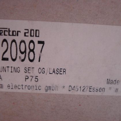 NEW EFECTOR E20987 NEW MOUNTING SET
