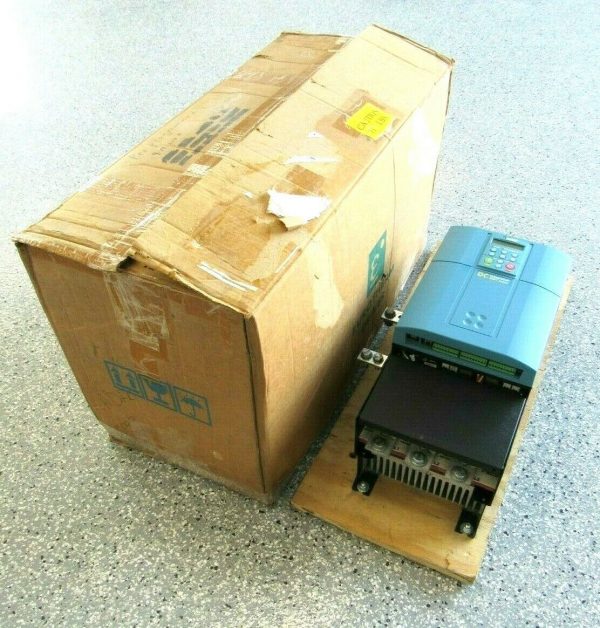 NEW EUROTHERM DRIVES 590P/0450/500/0011/UK/ARM/0/115/0 DRIVE
