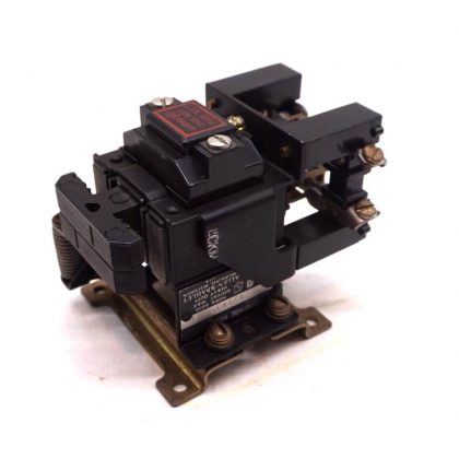 NEW ALLEN BRADLEY 700-B110A1 RELAY SER.A 700B110A1