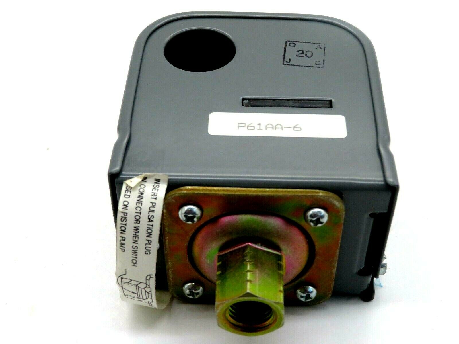 NEW JOHNSON CONTROLS P61AA-6C PRESSURE SWITCH P61AA6C - Image 3
