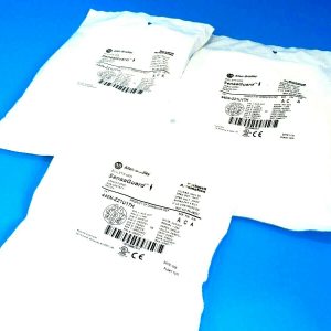 NEW LOT OF 3 ALLEN BRADLEY 440N-Z21U17H NON CONTACT SWITCH 440NZ21U17H