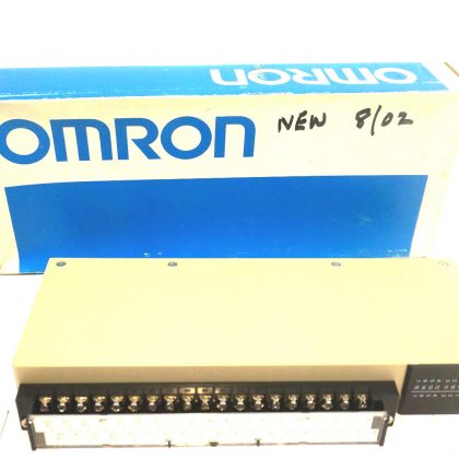 NEW OMRON C500-OA223 PROGRAMMABLE CONTROLLER 3G2A5-OA223 C500OA223