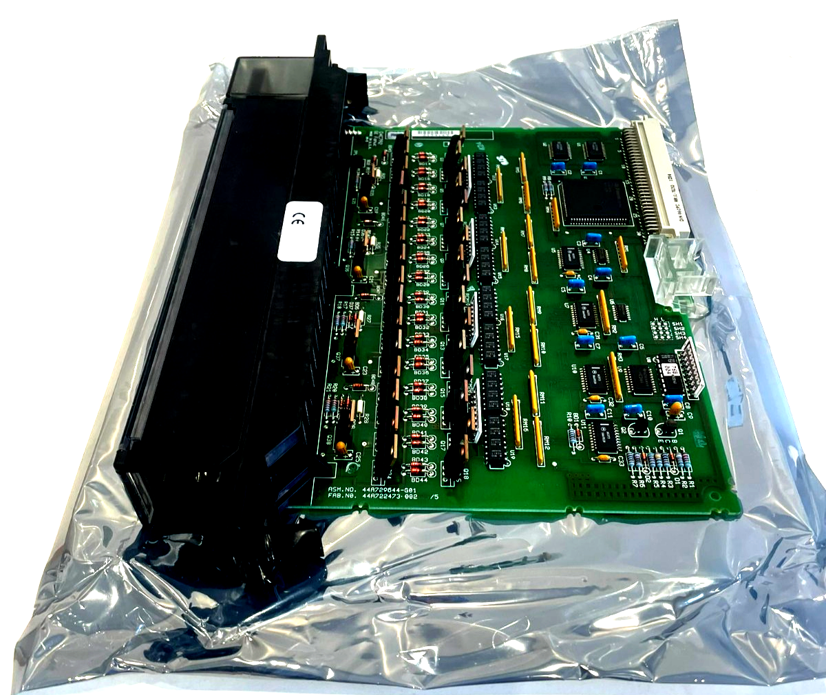 USED GE FANUC IC697MDL750D LOGIC OUTPUT MDL 32PT 24/48VDC .5A - Image 5