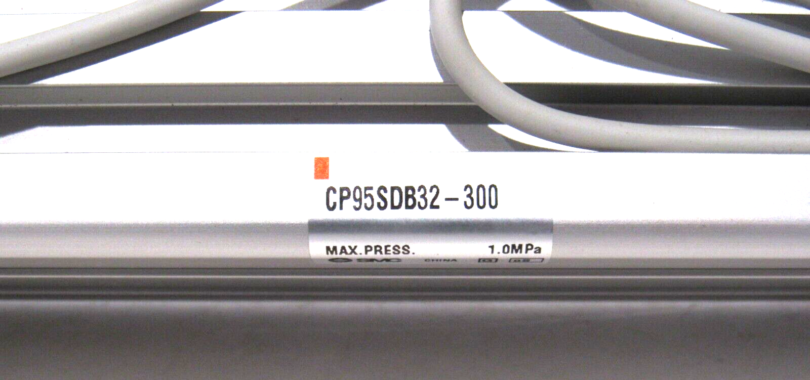 NEW SMC CP95SDB32-300 CYLINDER CP95SDB32300 - Image 4