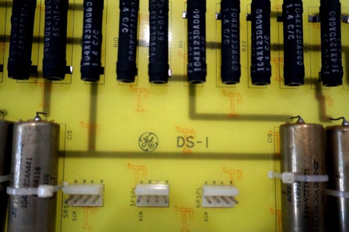 USED GENERAL ELECTRIC 531X126SNDAEG1 SNUBBER CARD - Image 4