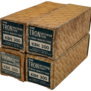 LOT OF 4 NEW EATON CORPORATION KBH-300 TRON RECTIFIER FUSES KBH300