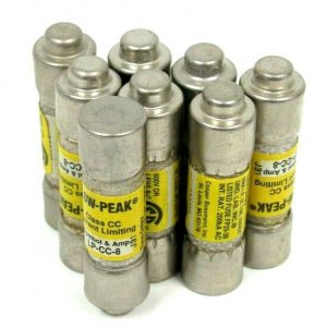 LOT OF 8 NEW COOPER LP-CC-8 TIME DELAY FUSES LPCC8