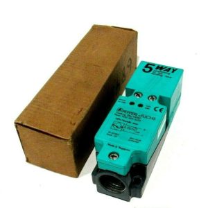 NEW PEPPERL & FUCHS NJ15+U4+E PROXIMITY SWITCH 015756 NJ15U4E