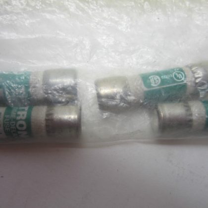 4 New Limitron FNQ-4 Fuses FNQ4
