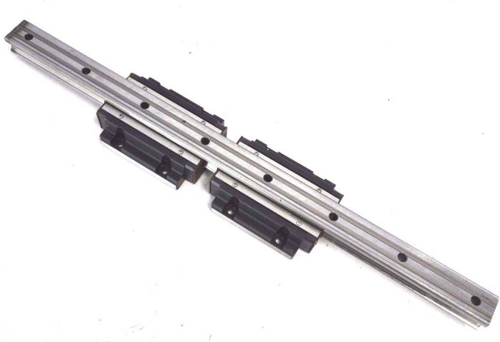 NEW THK HSR35+1640L GUIDE RAIL WITH RAIL BEARINGS HSR35H 3L22 - Image 3