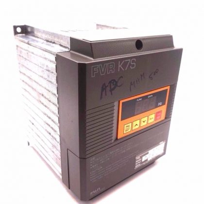 USED FUJI ELECTRIC FVR015K7S-2 DRIVE FVR K7S  FVR015K7S2