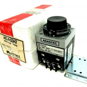 NEW AGASTAT 7012AD TIMING RELAY 5-50 SEC 120V