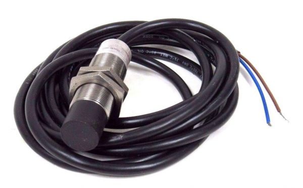 NEW EATON E57-18LE20-A1 PROXIMITY SENSOR E5718LE20A1
