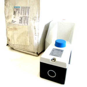 NEW SIEMENS 3SE2924-3AA20 SAFETY FOOT SWITCH 3SE29243AA20