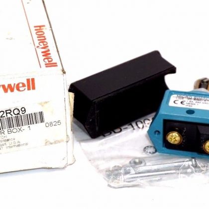 NEW HONEYWELL BZE6-2RQ9 PROXIMITY SENSOR BZE62RQ9