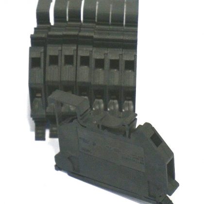 8 NEW SCHNEIDER ELECTRIC NSYTRV42SF5 TERMINAL FUSE BLOCKS