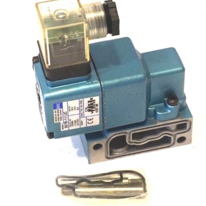 NEW MAC VALVES 257B-111JC SOLENOID VALVE 257B111JC