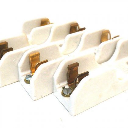 4 NEW UNION 388-424 FUSE HOLDERS 388424