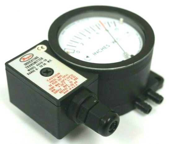 NEW DWYER 604D-10 PRESSURE TRANSMITTER 604D10