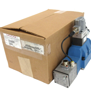 NEW MOOG D662-4709 SERVO VALVE D02HYBW5NSX4-0 D061-9310 J15H0BM4HN1 D6624709