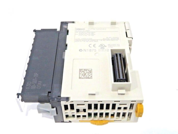 NEW OMRON CJ1W-MAD42 PROGRAMMABLE MODULE CJ1WMAD42 - Image 4