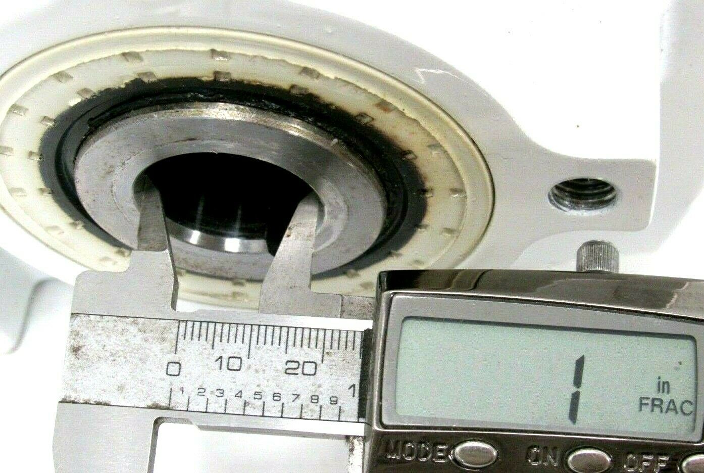 NEW SEW EURODRIVE WA47/T-DRN90S4/DH GEAR MOTOR 1.5HP WA47TDRN90S4DH - Image 4