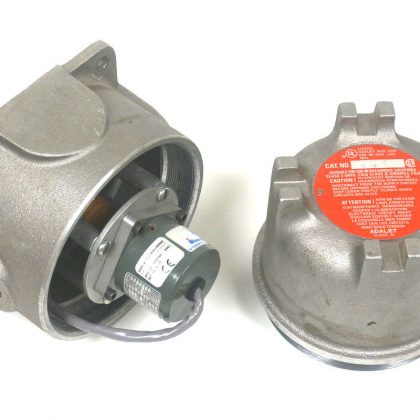 USED DYNAPAR H211024100006 ENCODER IN XJW-3 ENCLOSURE