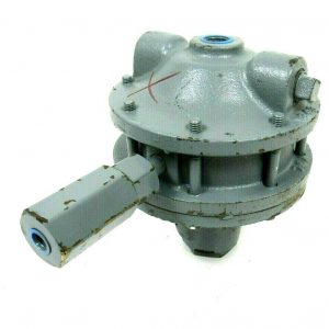 NEW FISHER CONTROLS 61L-1 PRESSURE REGULATOR 61L1