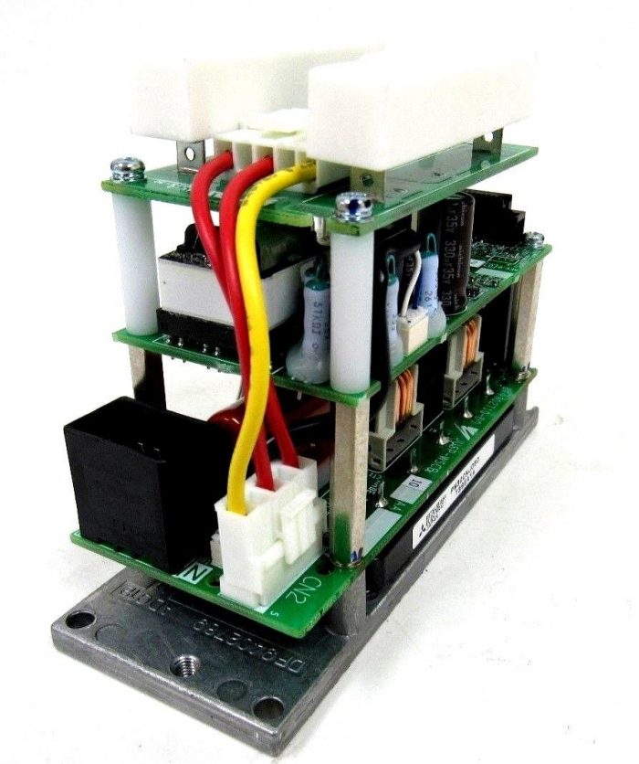 NEW YASKAWA JUSP-WS10AAY17 SERVO AMPLIFIER JUSPWS10AAY17 14279-1 - Image 4