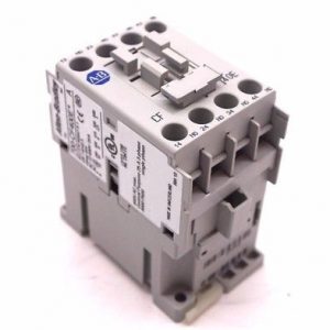 NEW ALLEN BRADLEY 700-CF400E* INDUSTRIAL RELAY SER.A 700CF400E
