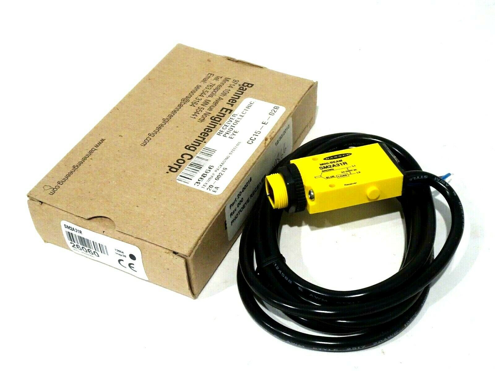 NEW BANNER ENGINEERING SM2A31R PHOTOELECTRIC SENSOR 26060 SB