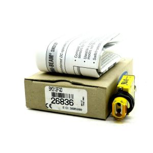 NEW BANNER ENGINEERING SM312FQD PHOTOELECTRIC SENSOR 26836