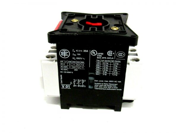 NEW LOT OF 2 TELEMECANIQUE V01 SWITCH DISCONNECT BODY - Image 3