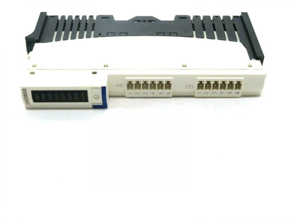 NEW SCHNEIDER ELECTRIC STBDD03600K POWER DISTRIBUTION MODULE - Image 4
