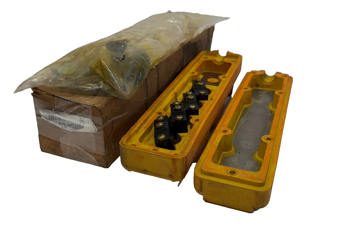 NEW MCGILL 3441 SEAL-LOK PUSHBUTTON SWITCH