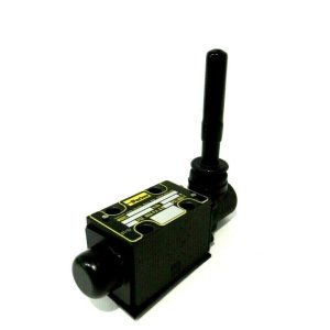 NEW PARKER D1VL001NN CONTROL VALVE