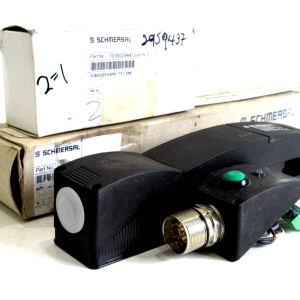 NEW SCHMERSAL AZM 200SK-T-1P2PA-2568 SAFETY DOOR LOCK SWITCH W/103002944