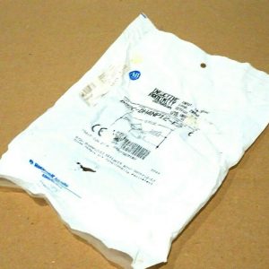 NEW ALLEN BRADLEY 872C-DH4NP12-E2 PROXIMITY SENSOR SER.C 872CDH4NP12E2