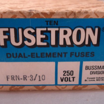 NEW FUSETRON FRN-R 3/10 FUSES FRNR3/10 QTY: 10